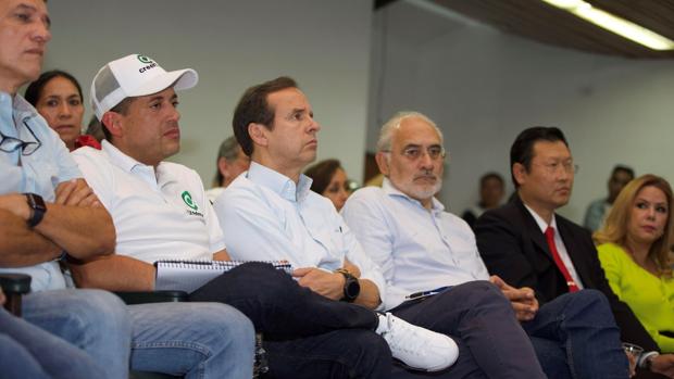 El plazo de las candidaturas se cierra hoy en Bolivia con la duda sobre  Morales