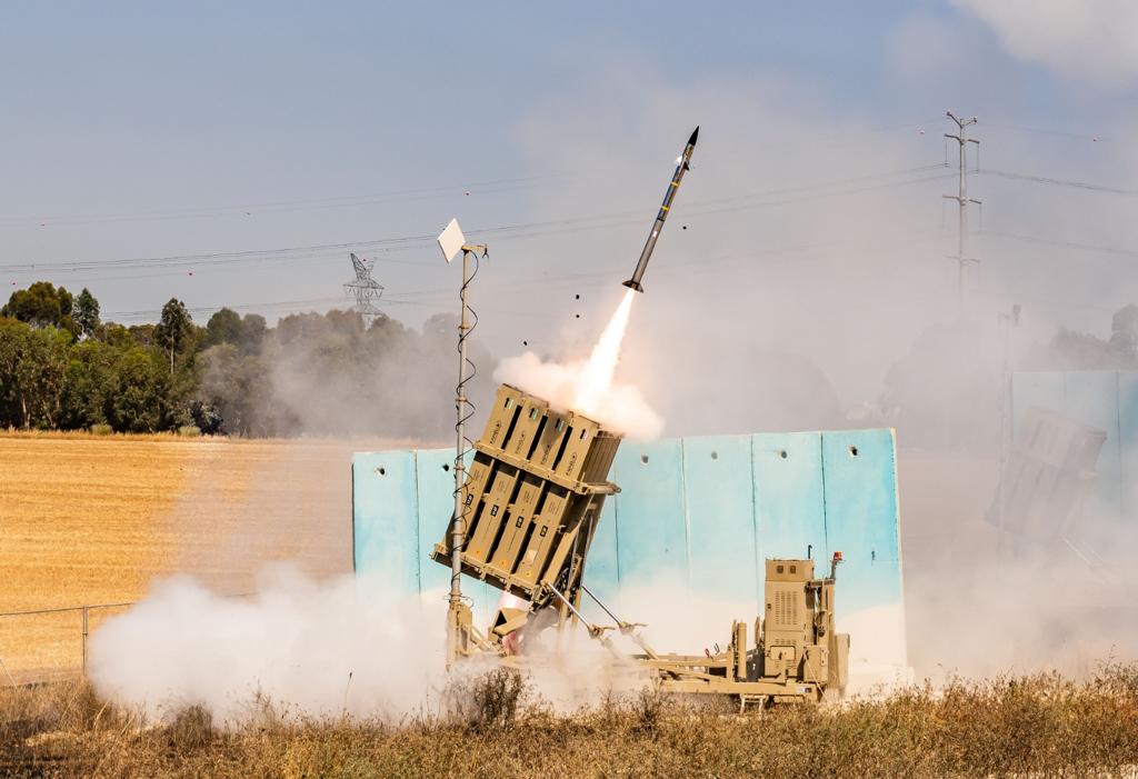 Arabia Saudí estaría interesado en adquirir el sistema israelí Cúpula de Hierro –Iron Dome– como parte de la normalización política