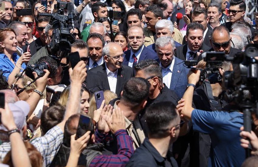 Kemal Kiliçdaroglu en un acto público a pocos días de la segunda vuelta de las elecciones turcas.