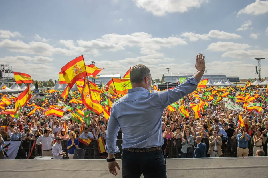Santiago Abascal durante la presentación de España Decide en octubre de 2022. Vox ha aplaudido las celebración de elecciones anticipadas.