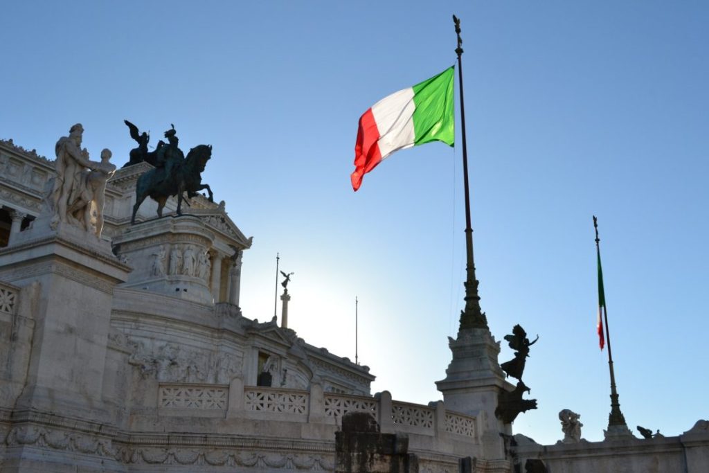 La gestación subrogada en Italia será considerada como un “delito universal”