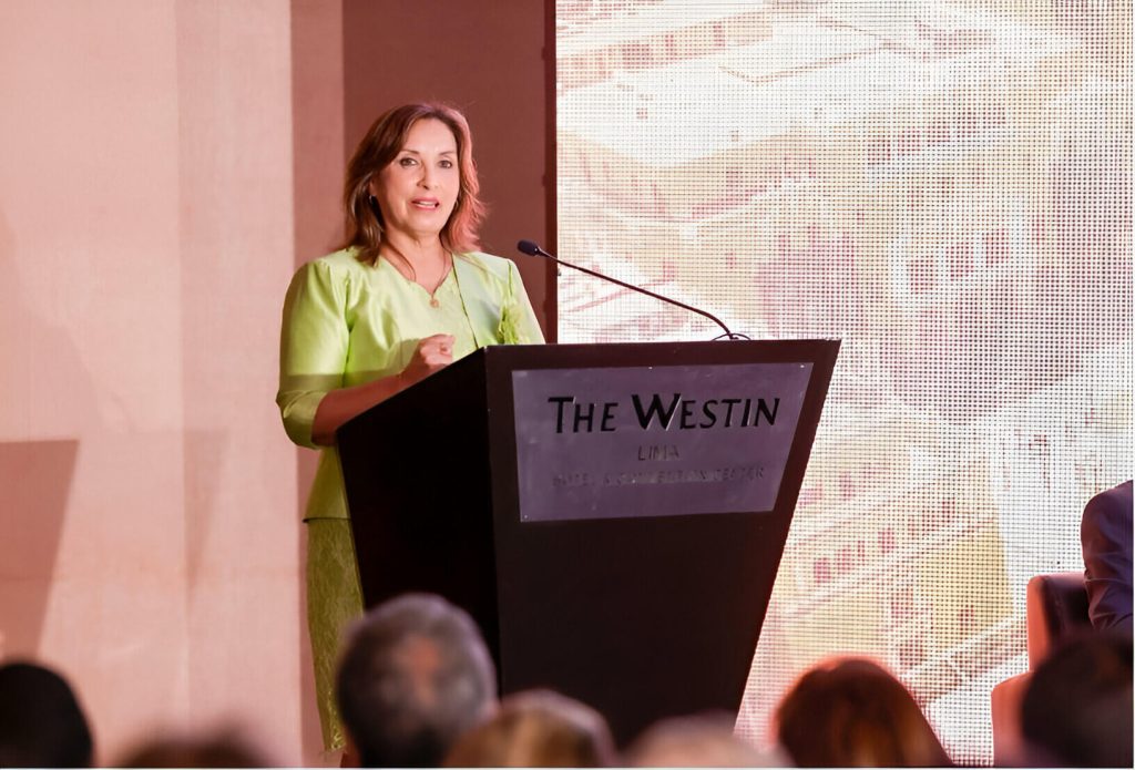 La presidenta de Perú, Dina Boluarte.
