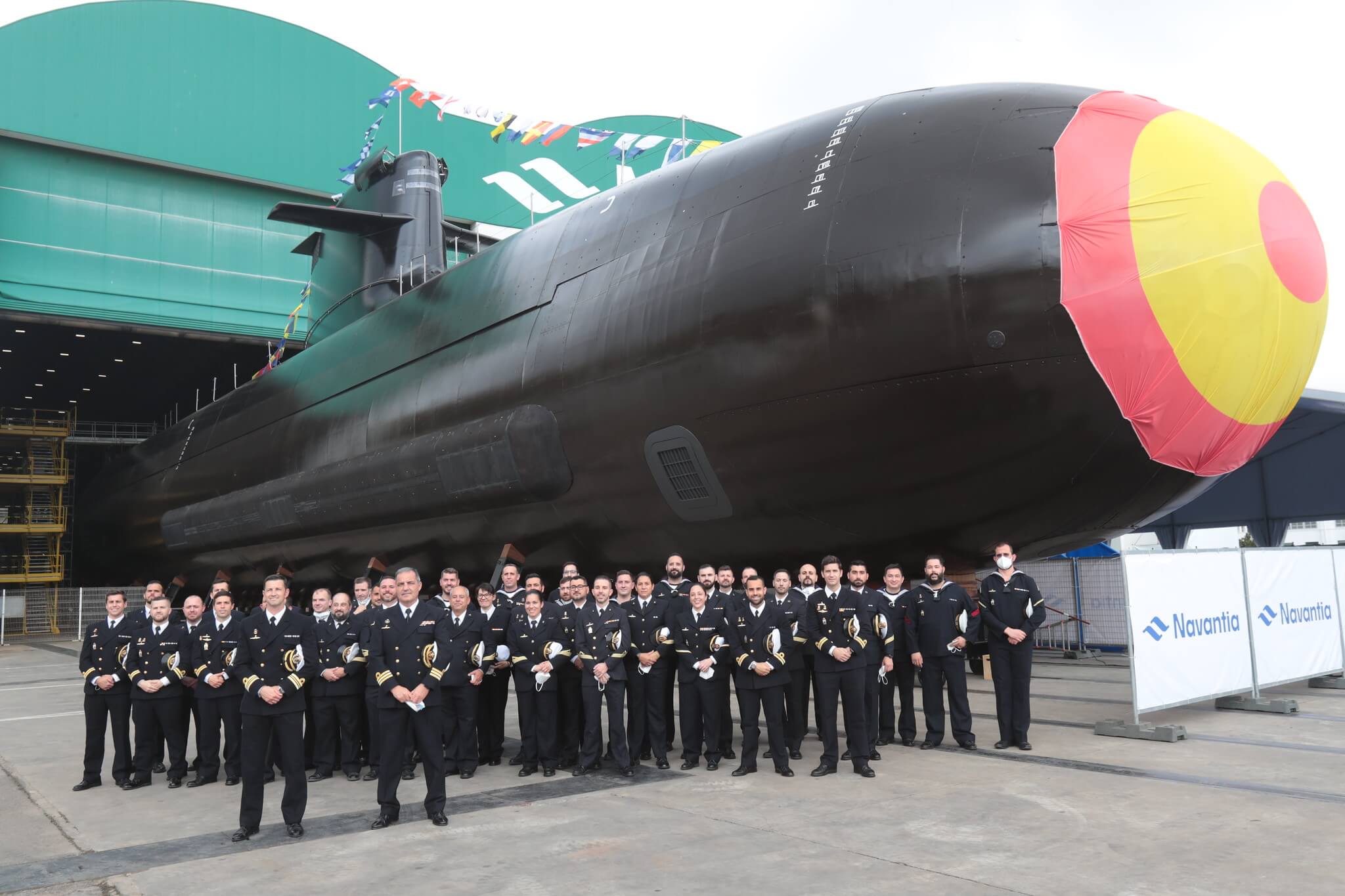 Ceremonia de la puesta a flote del submarino S-81 Isaac Peral. 