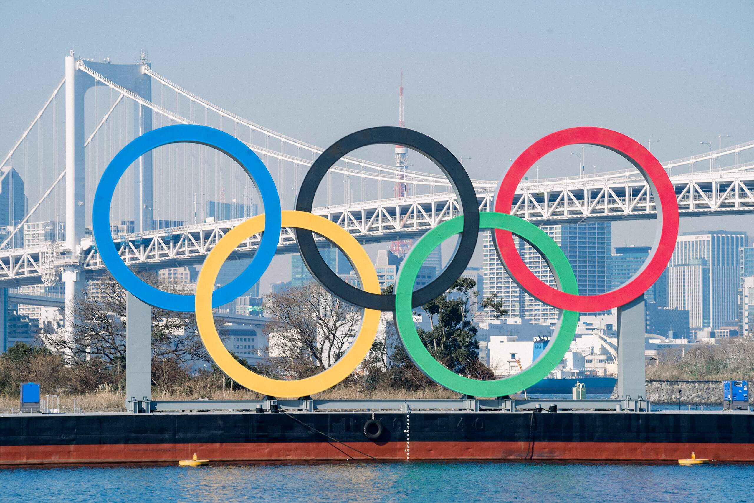 Los anillos olímpicos en Tokio, sede de los anteriores Juegos Olímpicos.