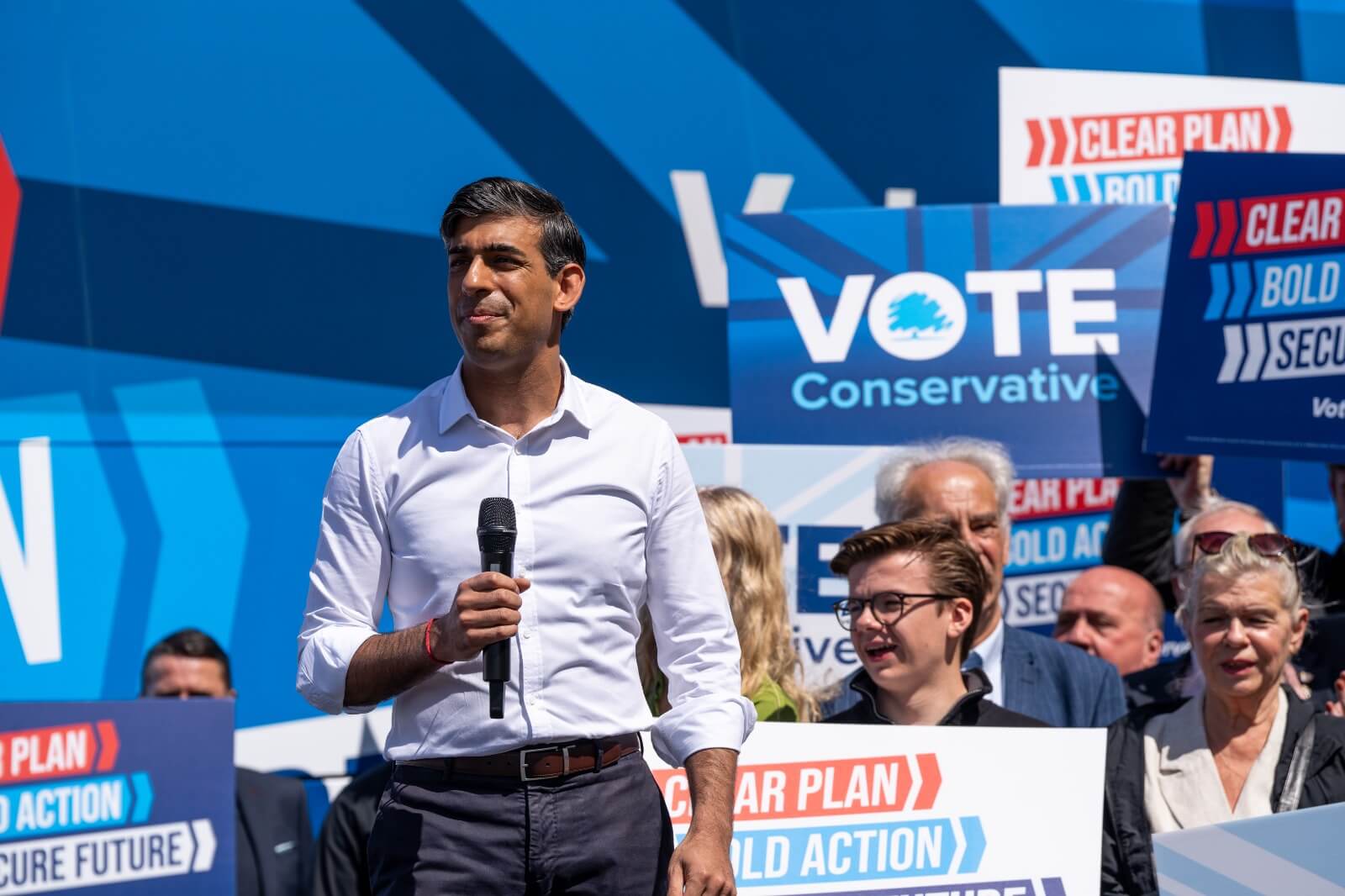Rishi Sunak, primer ministro de Reino Unido, en un acto público previo a las elecciones británicas. 