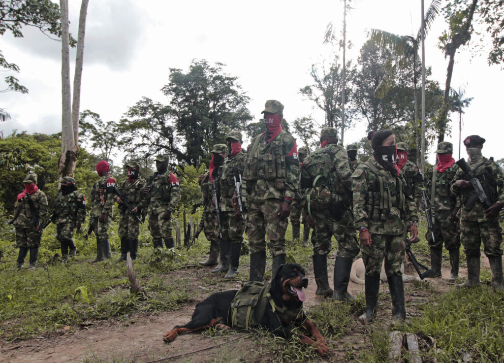 Las conversaciones de paz entre el ELN y Colombia han estallado, poniendo en peligro la política de Paz Total de Gustavo Petro. 