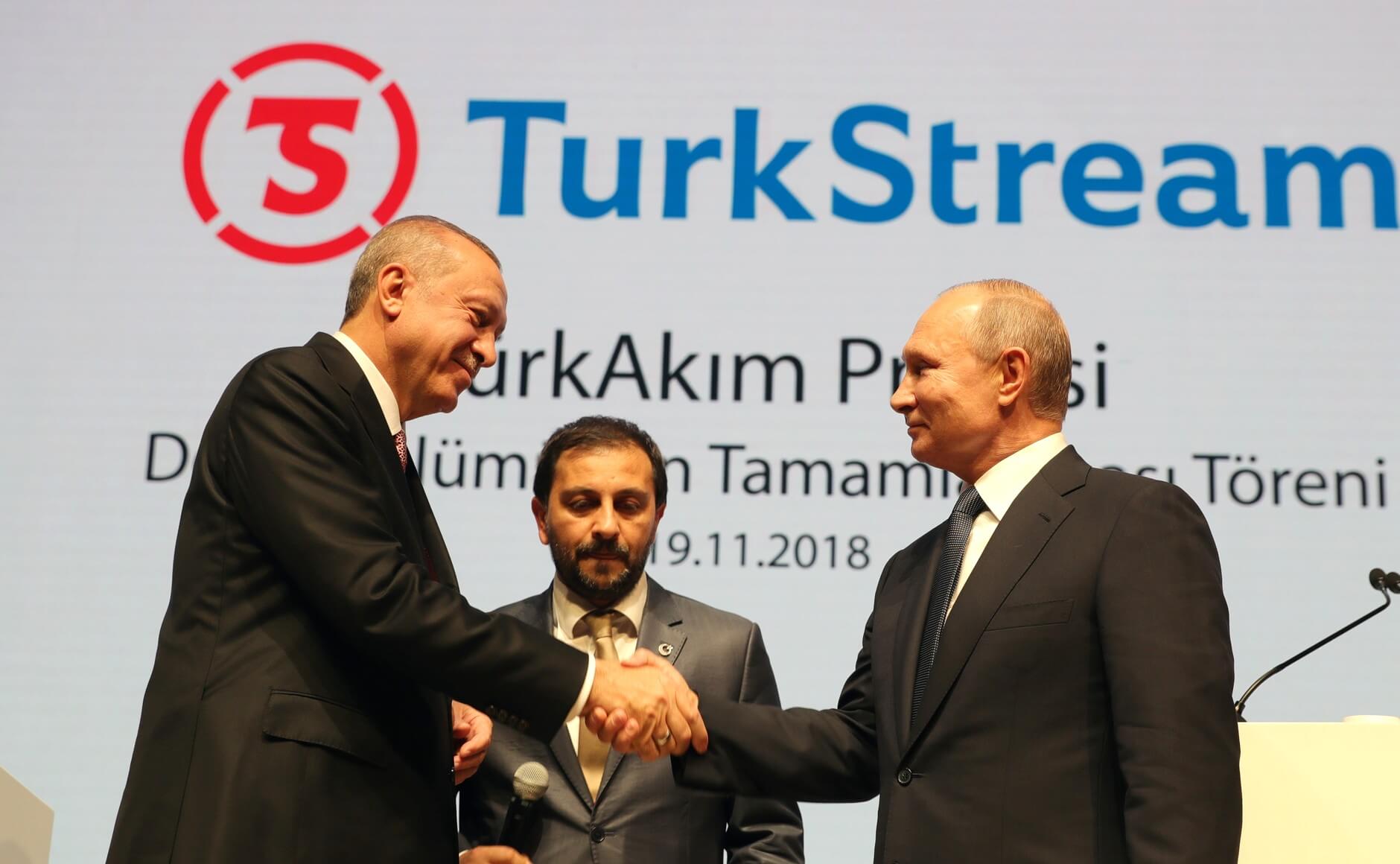 Inauguración del gasoducto TurkStream, construido por Rusia y Turquía, diseñado para transportar gas ruso a Europa. 
