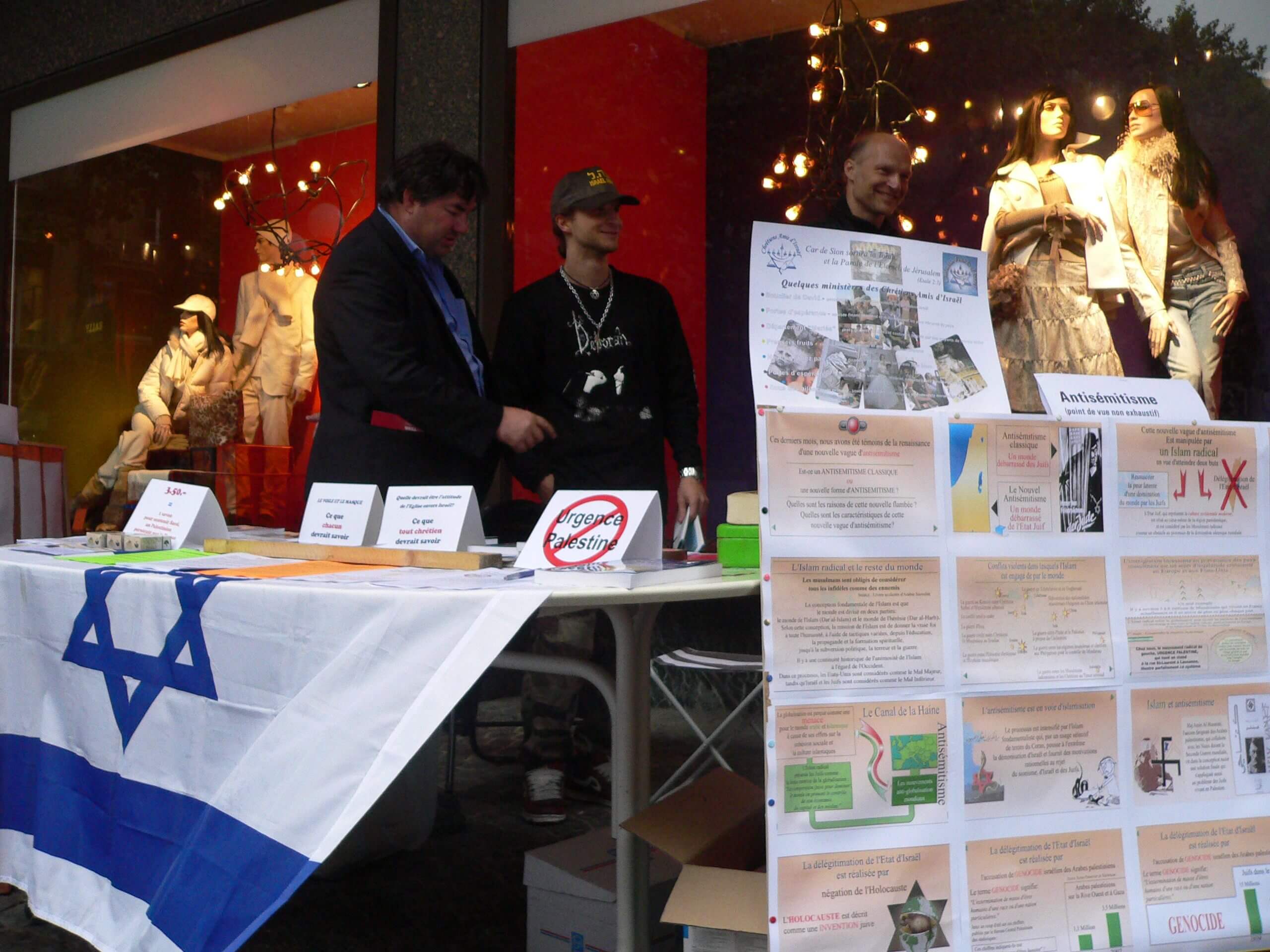 Stand proisraelí en Lausana, Suiza, en 2005.